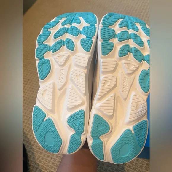 Hoka Clifton 10 - Picture 6 of 6